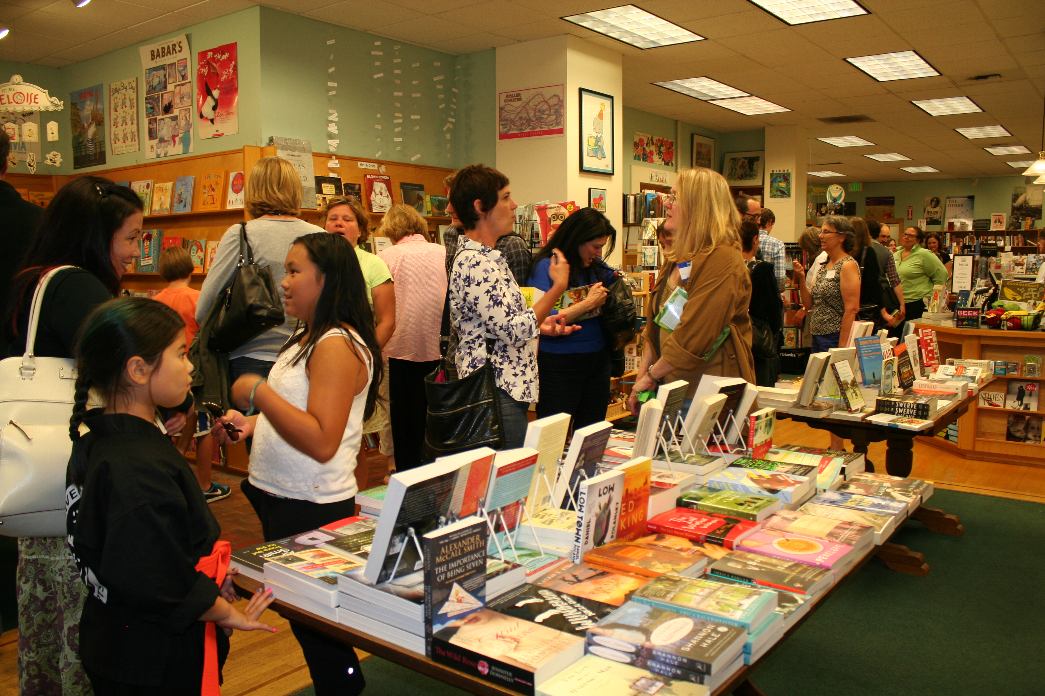 crowded bookstore